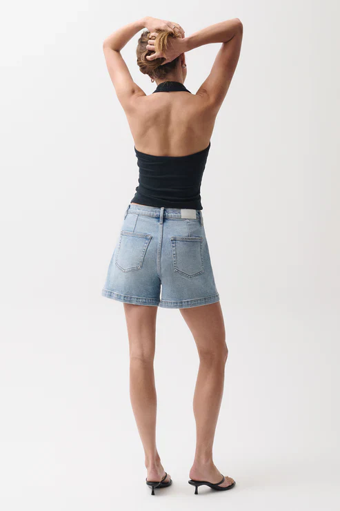 Aoki Short in Terrace - Image 4