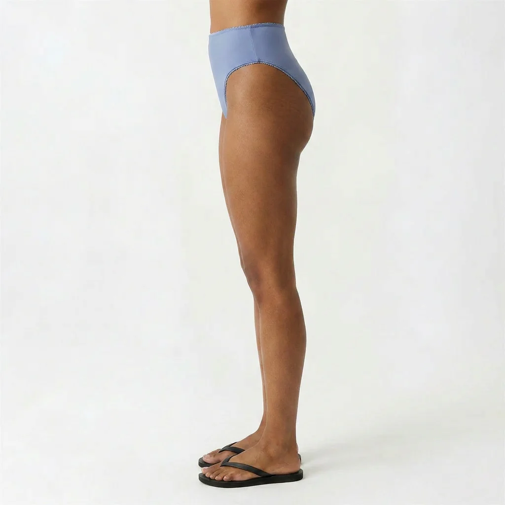 Classic Soleil Bikini Bottom - Image 3