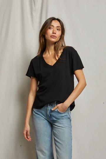 Hendrix Basic V-Neck - Image 7