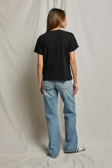 Hendrix Basic V-Neck - Image 8