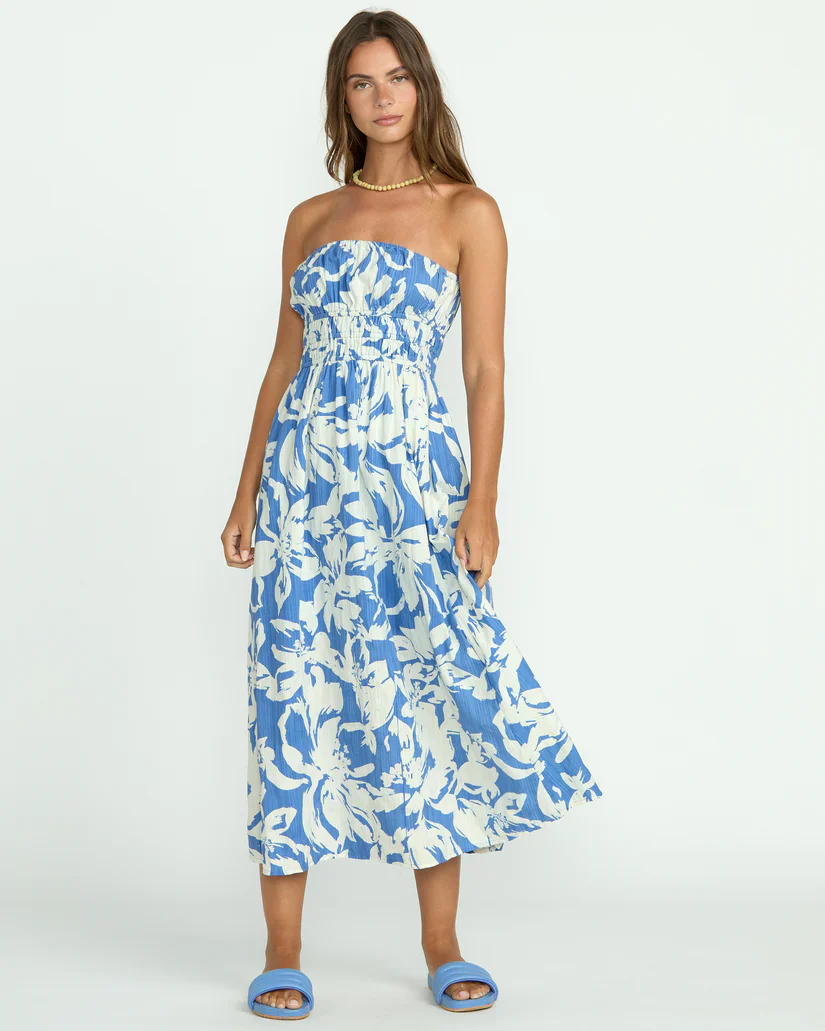In The Sky Midi Dress - Image 9