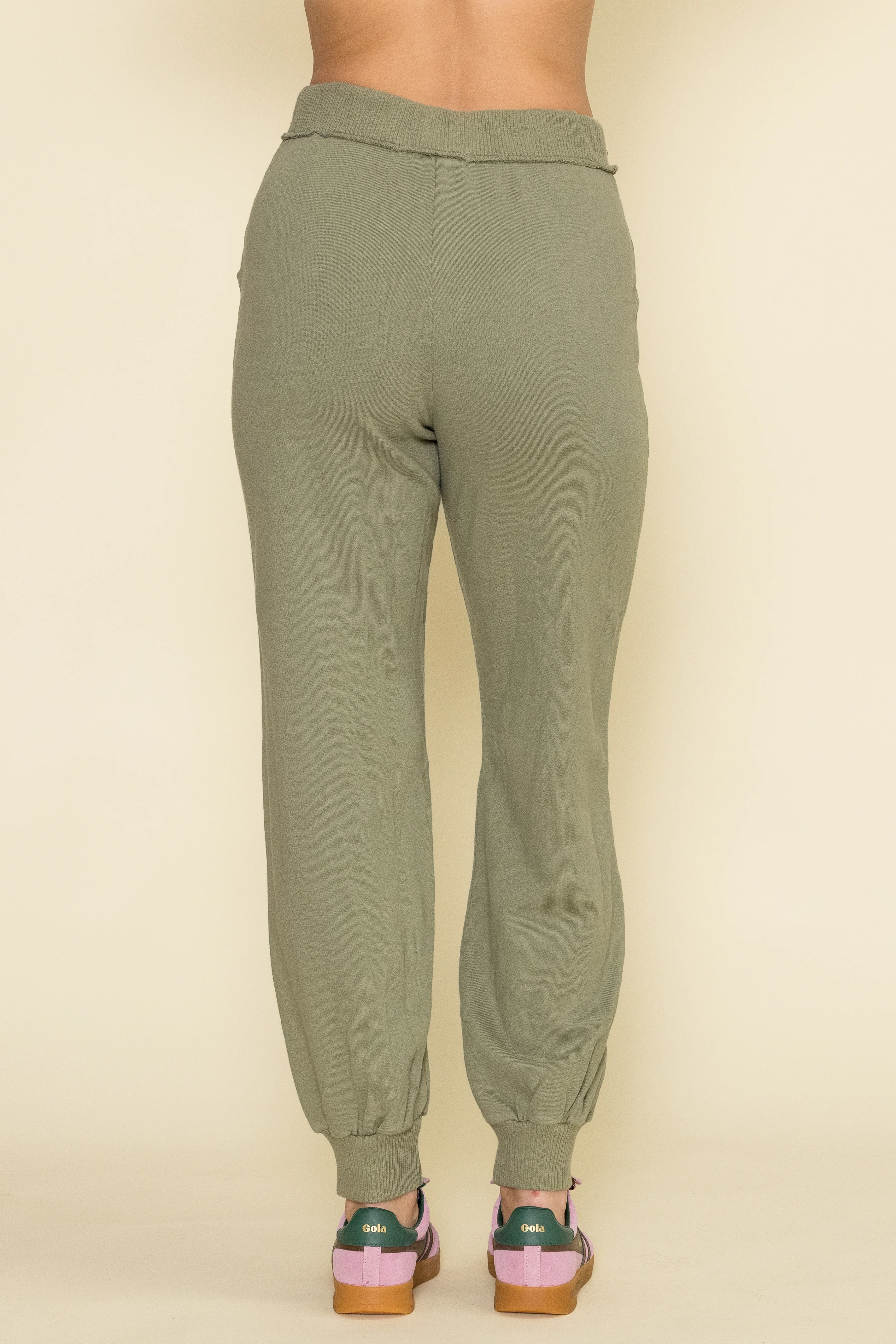In The Wild Jogger - Image 3