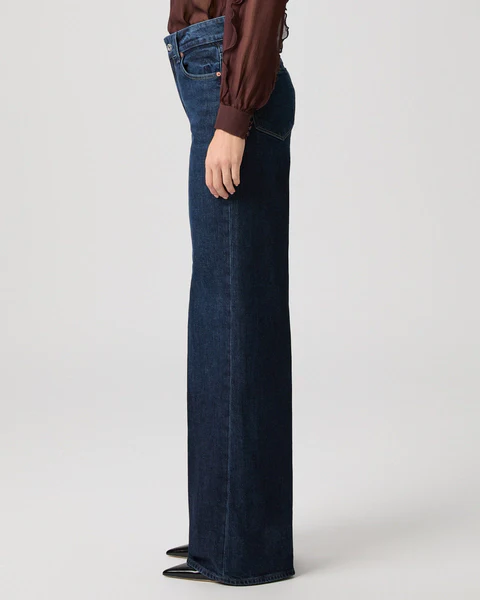 Sasha in Dwell - Image 3