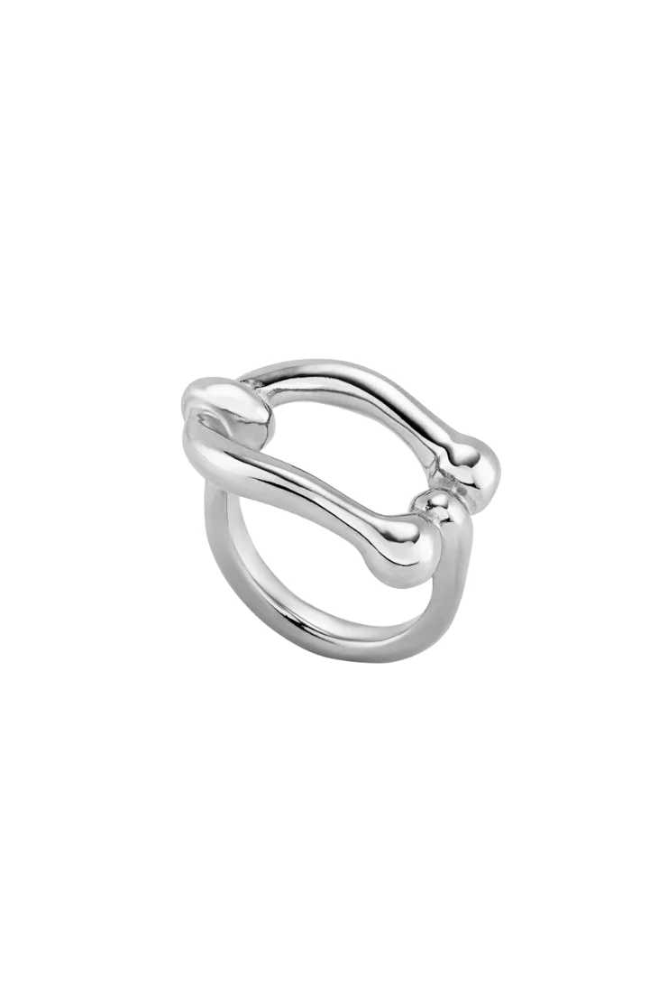 Seratonin Link Shaped Ring