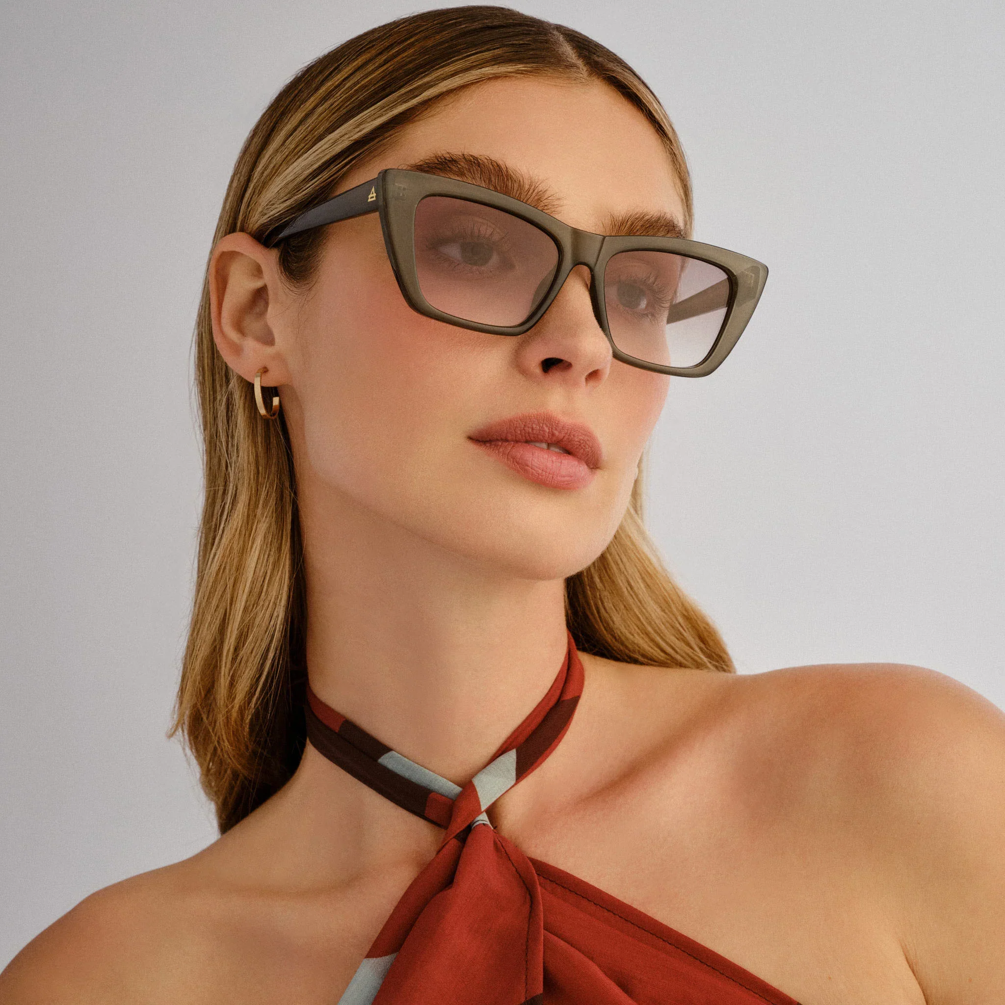 Solstice Sunglasses - Image 3